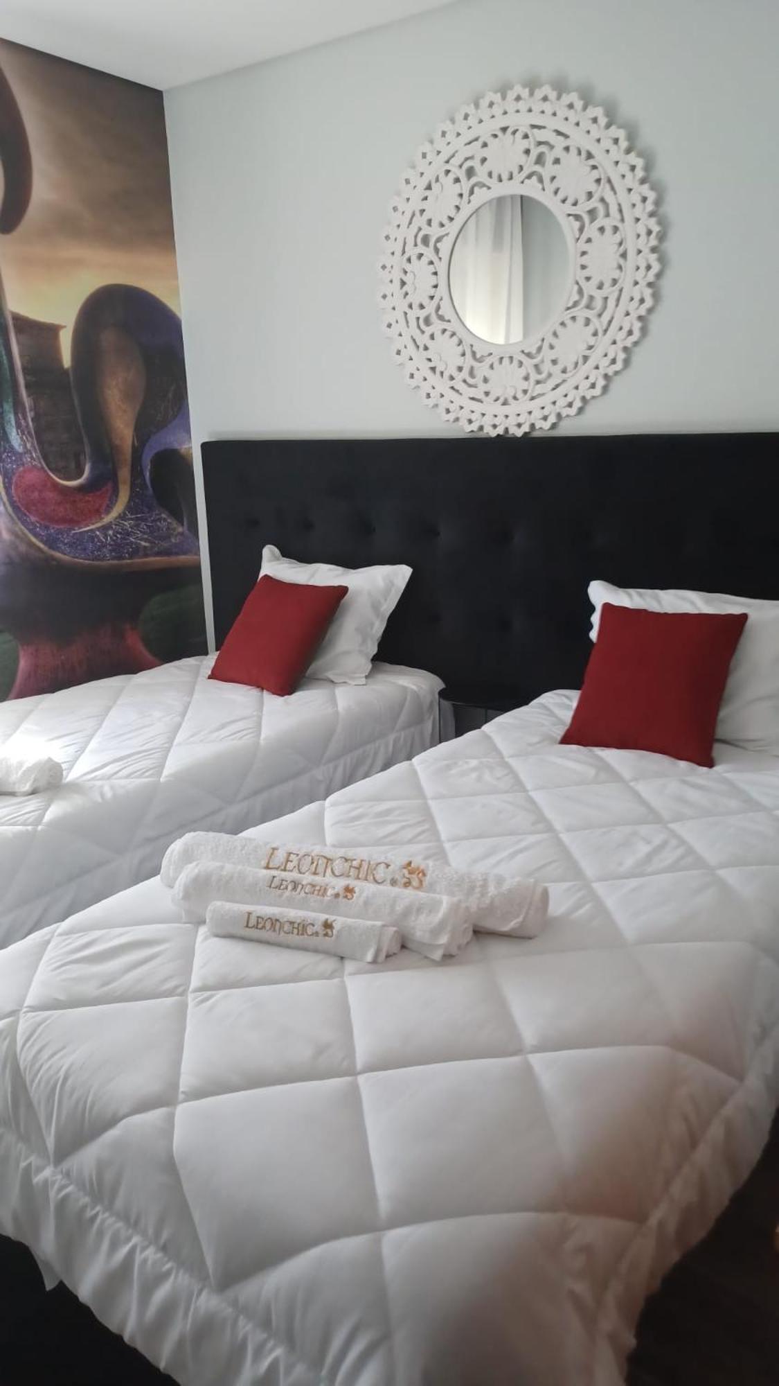 Leonchic - Guest House Barcelos Extérieur photo