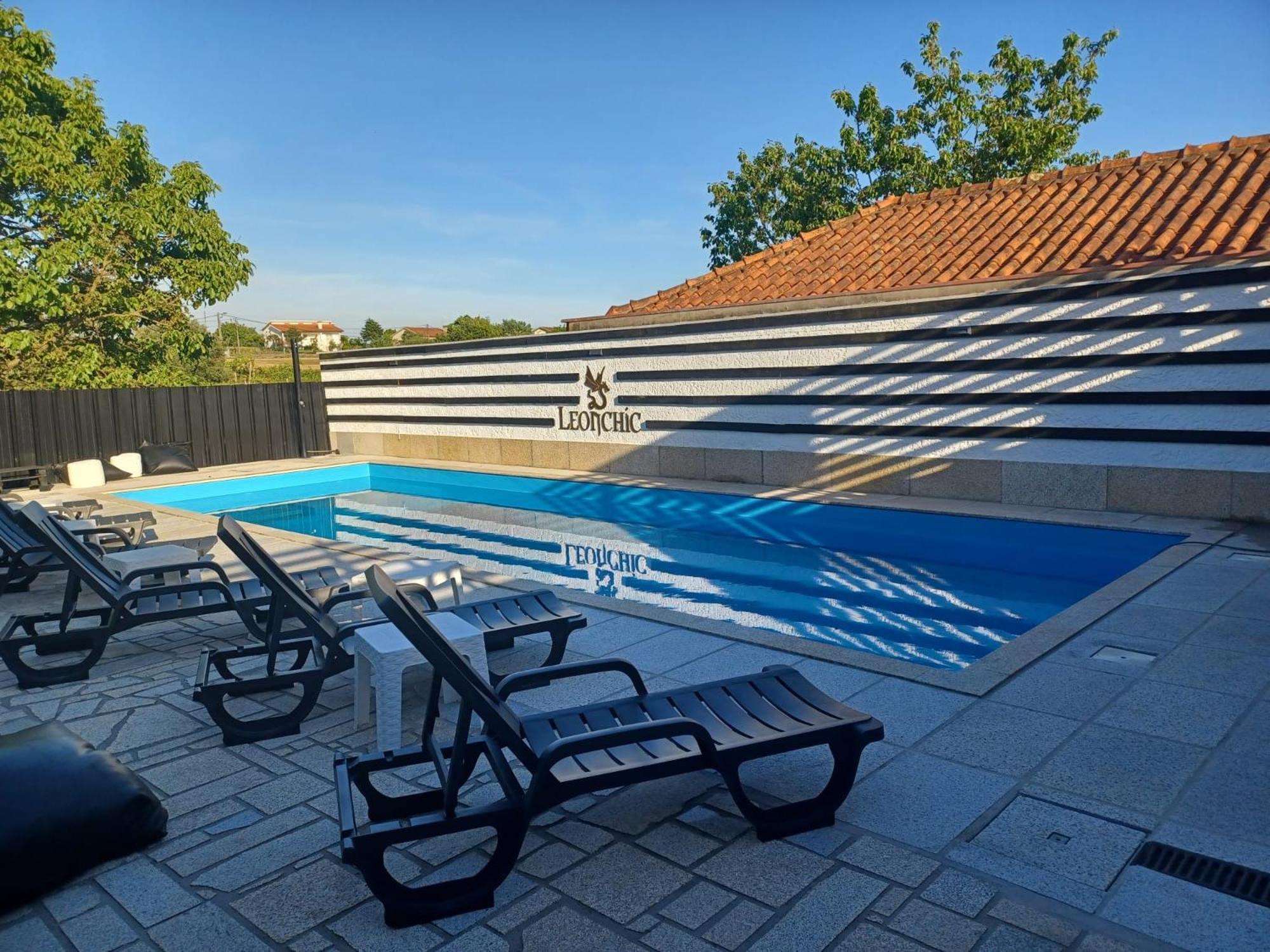 Leonchic - Guest House Barcelos Extérieur photo